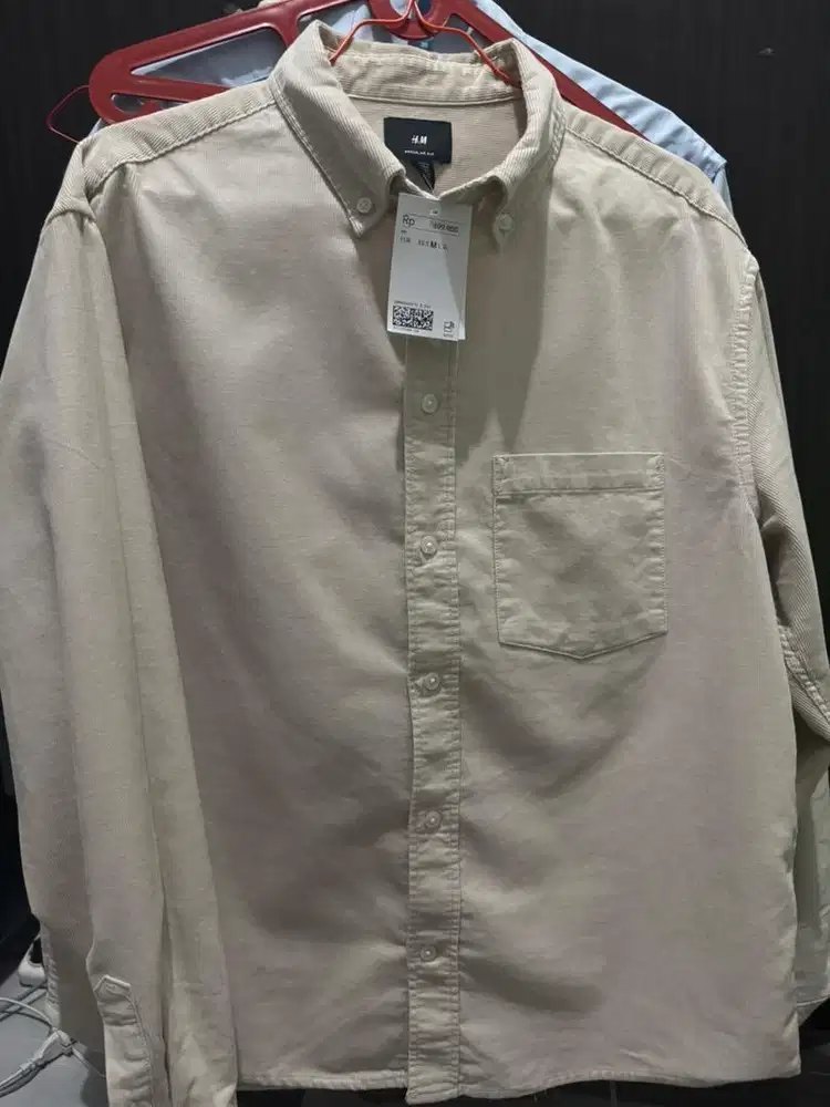 KEMEJA H&M CORDUROY SIZE M