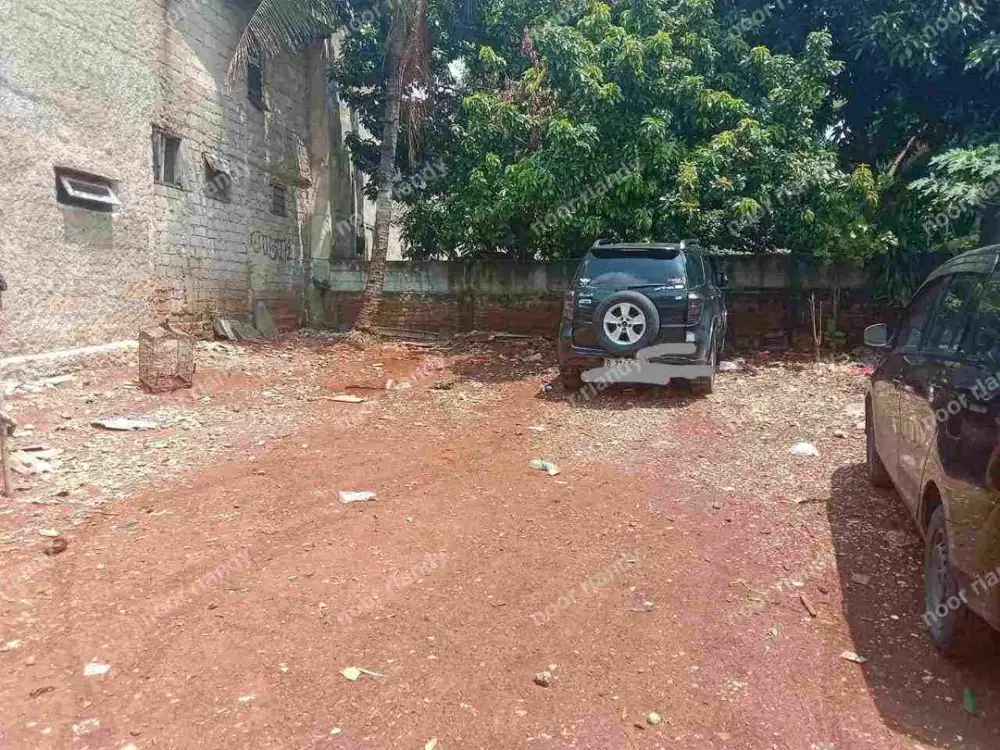 DI JUAL SEBIDANG TANAH DARAT PADAT BENTUK KOTAK AKSES STRATEGIS PINGGIR JALAN DI CIBUBUR JAKTIM