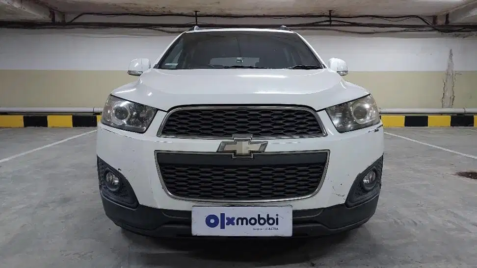 TDP 7,JT Chevrolet Captiva 2.0 LS Solar-AT Hitam 2015