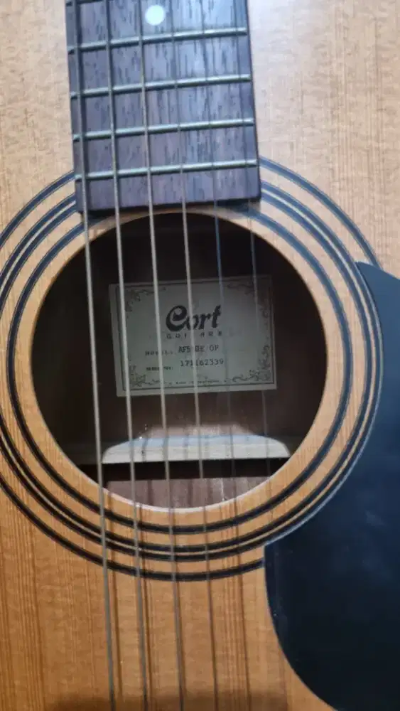 Dijual gitar cort AF510e OP original akustik elektrik