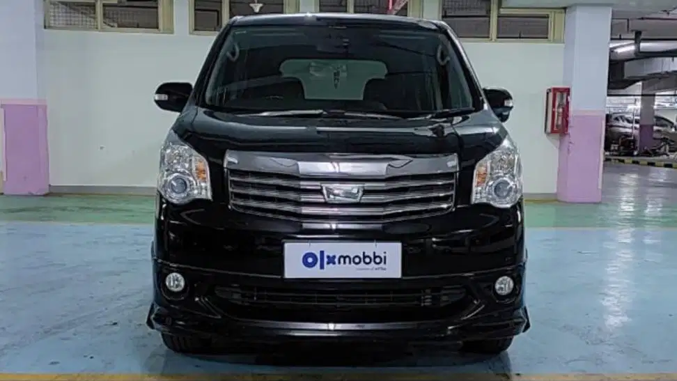 TDP 7,JT Toyota Nav1 2.0 V Bensin-AT Hitam 2014