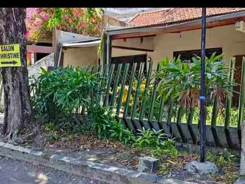 Murah‼️ Rumah Lama Hitung Tanah di Kendangsari Sby