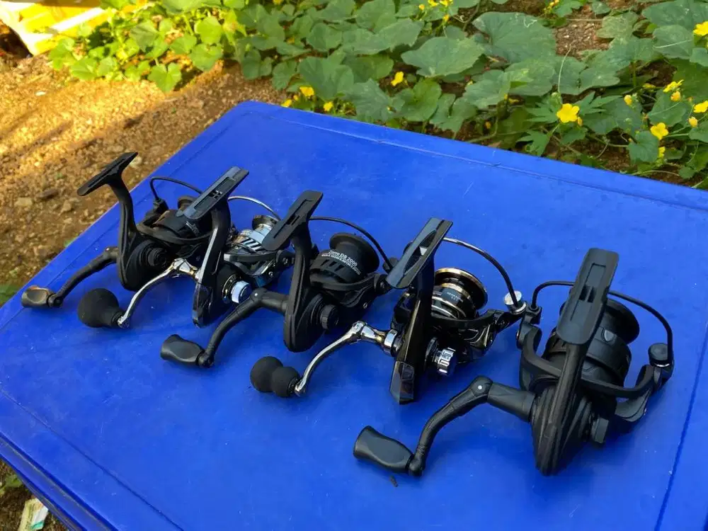 katrol pancing Reel 2000 Besi Smooth BARU Full Hitam