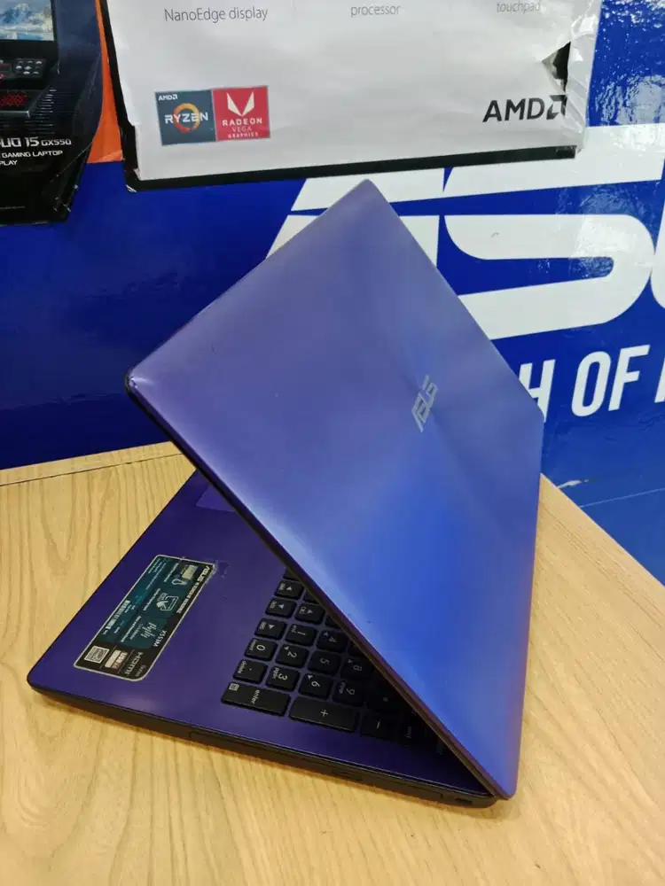 PROMO LAPTOP SEKOLAH ASUS X553M RAM 2GB HDD 500GB SIAP PAKAI