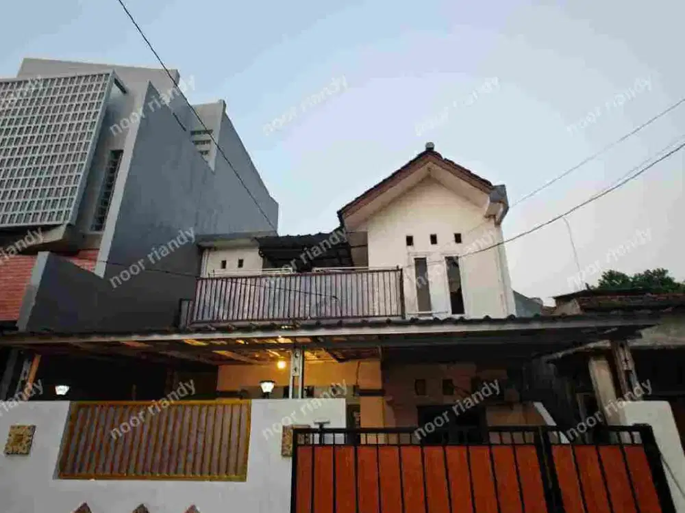 DI JUAL RUMAH SECONDARY MURAH MINIMALIS AKSES MOBIL DI CIPAYUNG JAKTIM