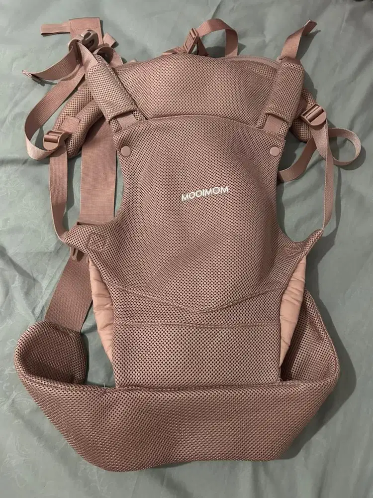 Gendongan Bayi SSC MOOIMOM Wonder Carrier