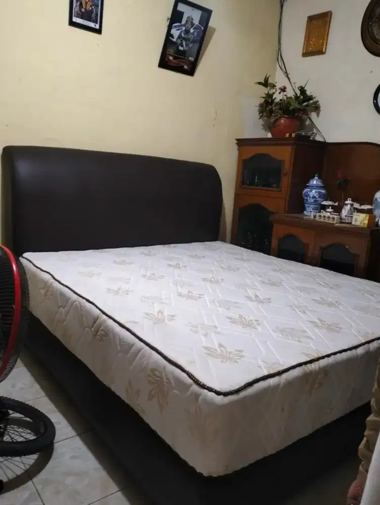 spring merk king koil full latex, super berat, 4-6 orang bisa angkt