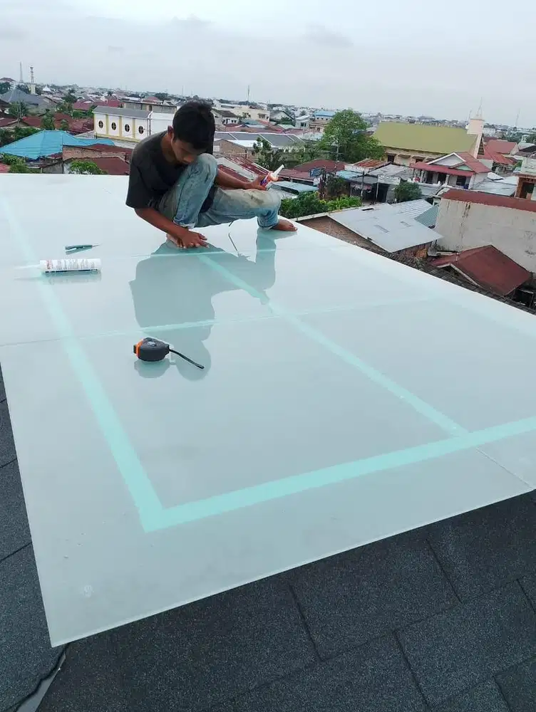 Kanopi atap kaca tempred glas