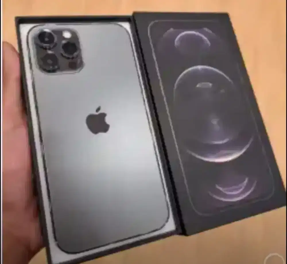 Murah hp iPhone 12 pro max 128 lkp mulus baterai masih bagus, bs TT