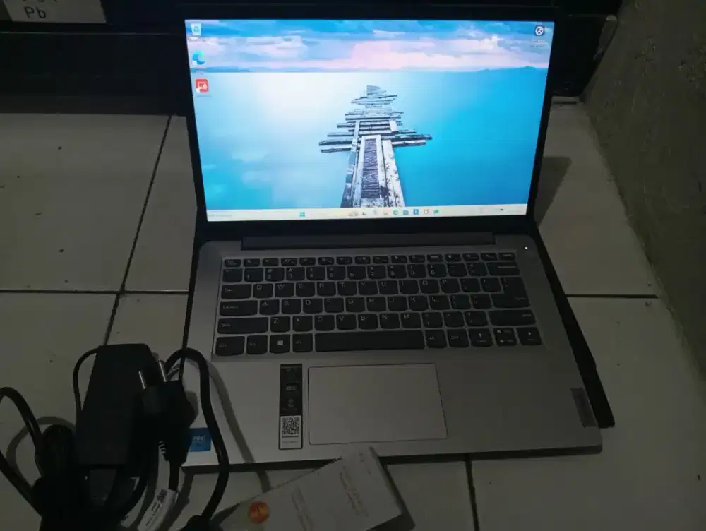 Laptop lenovo slim1 14n4500 8/512 (baru 2bln pake)