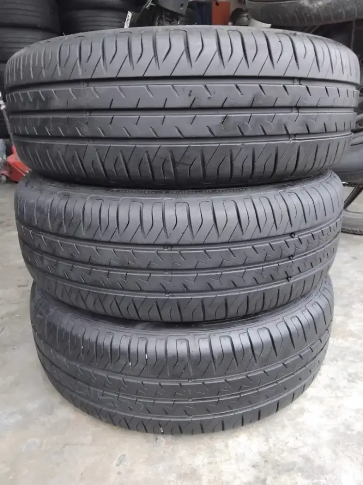 Jual ban copotan mrek Goodyear assurance ukuran 185 65 R15 3pcs  90%