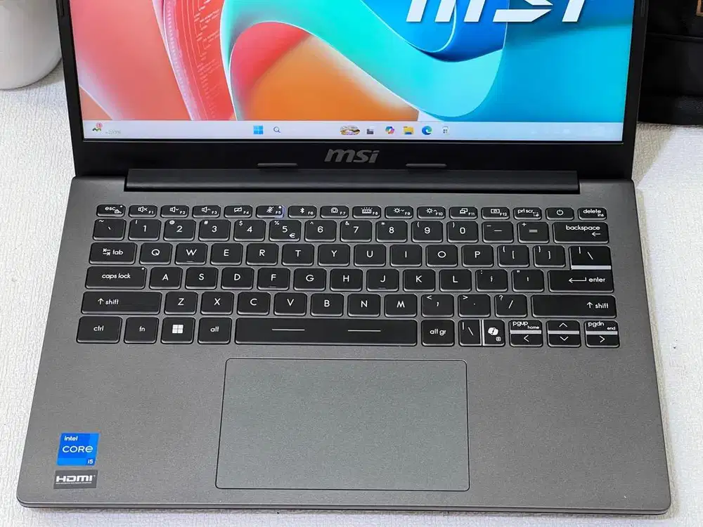 MSI Modern 13 F13MG Intel Core i5-1335U RAM 8 GB SSD 512 GB Nvme Mulus
