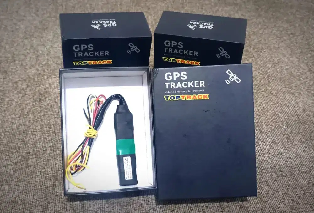 GPS TRACKER SUDAH TERMASUK BIAYA