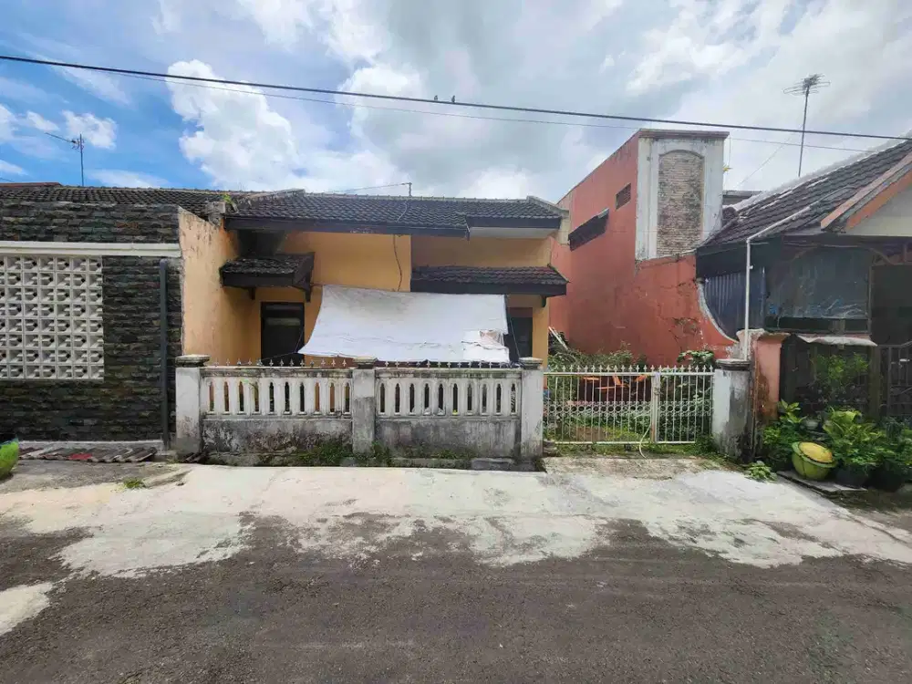 Rumah Lama Hitung Tanah Cocok Kost Merjosari Sigura-Gura Dinoyo Dekat Kampus UB
