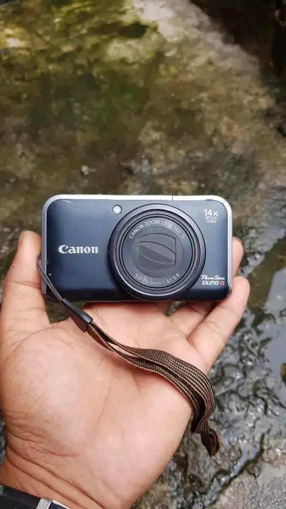 Canon powershot sx210is