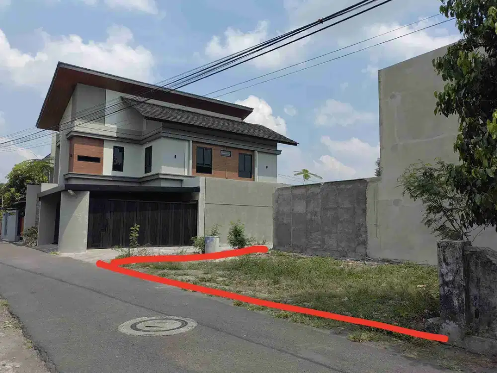 DIJUAL TANAH 2 MUKA DEKAT ADISUCIPTO