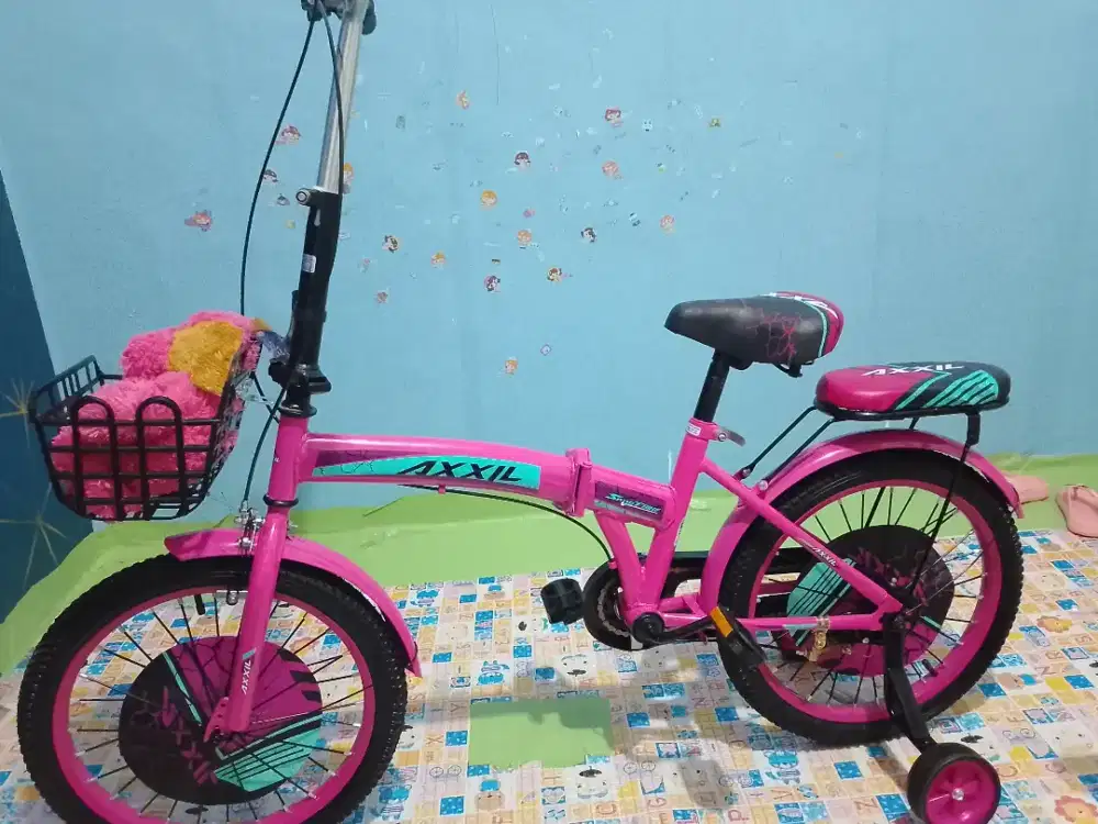 Sepeda lipat 18inc kondisi baru