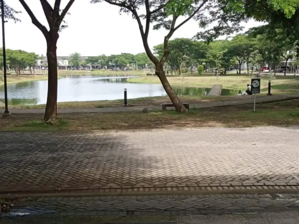 . DIJUAL RUMAH VIEW DANAU BARU GRESS 2 LANTAI semi furnish DI NORTHWEST PARK, CITRALAND