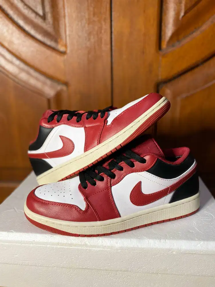 NIKE Air Jordan 1 Low Bulls