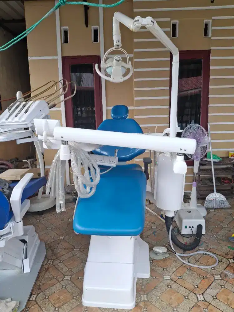 DENTAL UNIT (KURSI GIGI)
