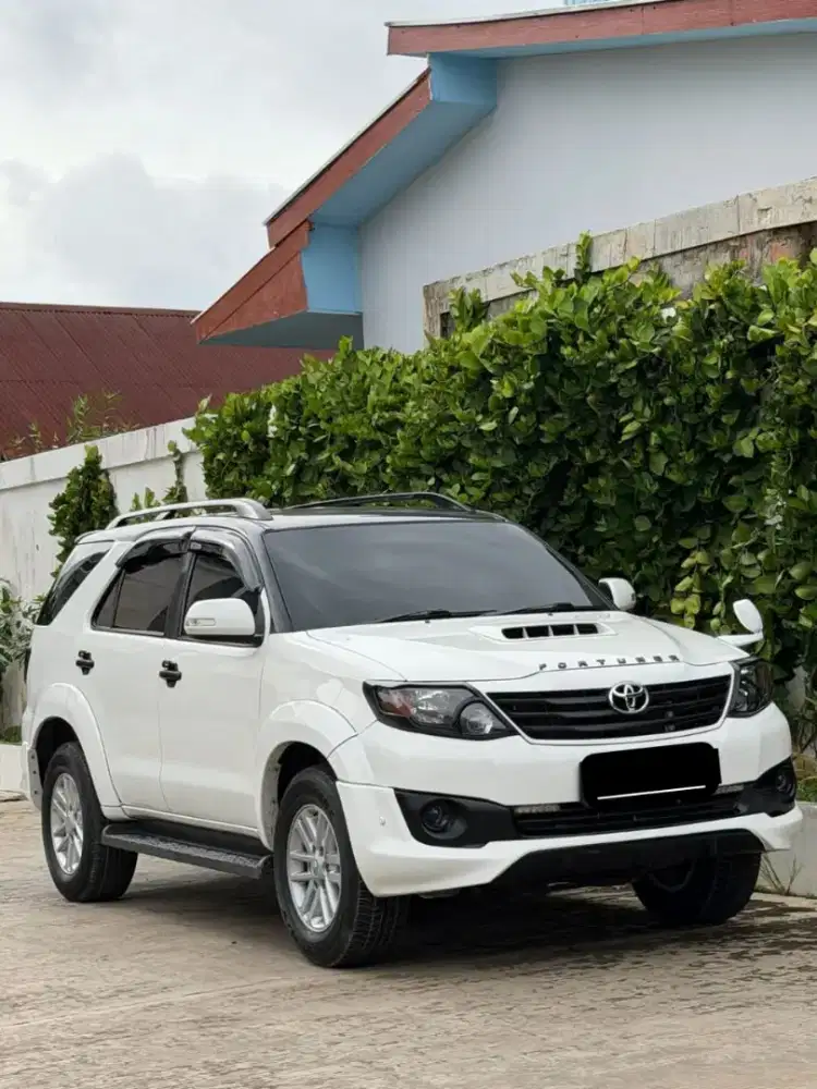 Fortuner 2.5 G VNT Solar AT 2015
