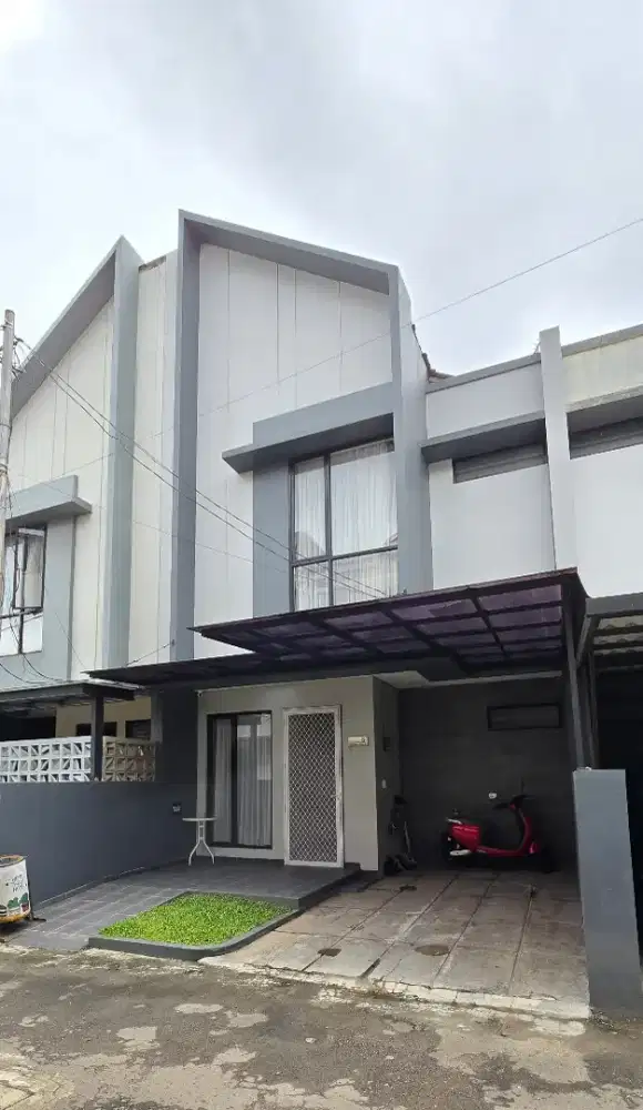 DIJUAL RUMAH KEKINIAN BINTARO 2 LANTAI
