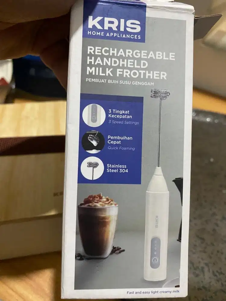 Pengaduk kopi coklat susu