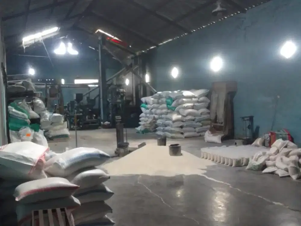 Dijual Gudang Zona Kuning Lokasi Kartasura,Sukoharjo Luas 2017m2 BU!!