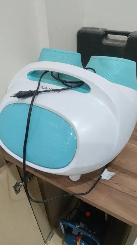 advance alat pijat kaki