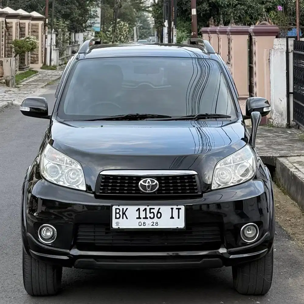 Toyota Rush G 1.5 Manual 2013
