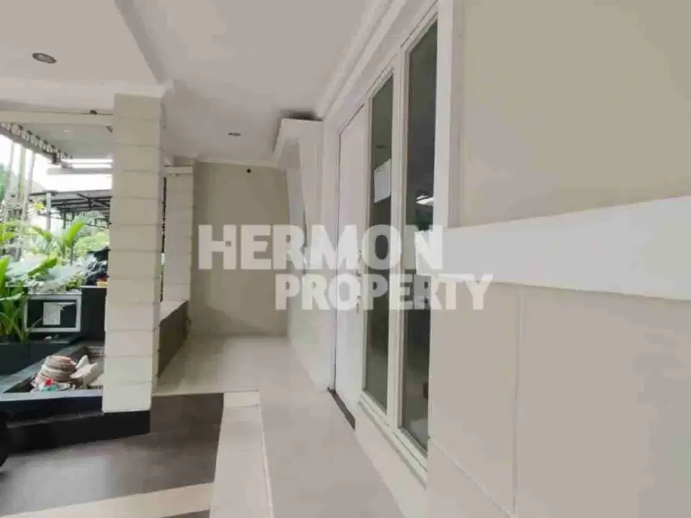 Rumah Idaman Bangunan Besar Rapih siap huni di Kota wisata Cibubur