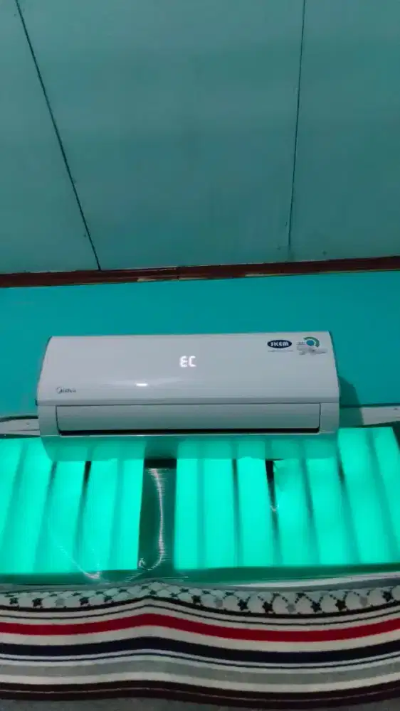 SERVIS AC BERGARANSI