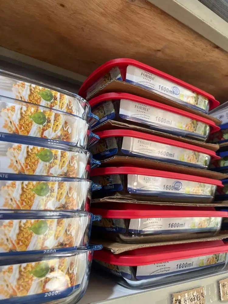 Admin olshop dan packing barang