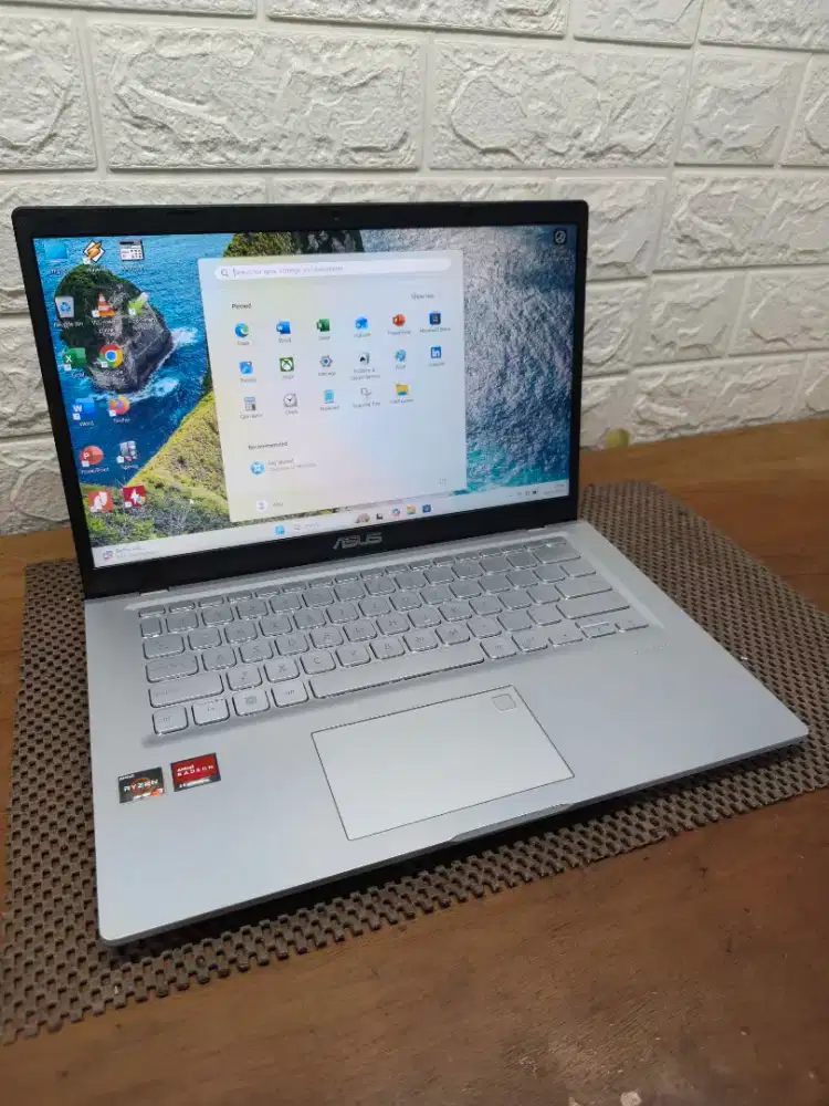 Asus Vivobook X415DA AMD Ryzen 3 (8/512gb) 14 inch Normal MULUS