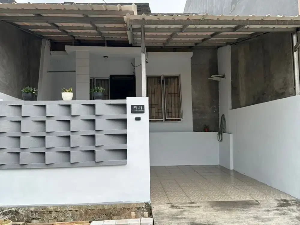 Rumah 2 Lt Hadap Selatan 10 Mnt ke Mall Paradise Walk Serpong Siap KPR J-39435