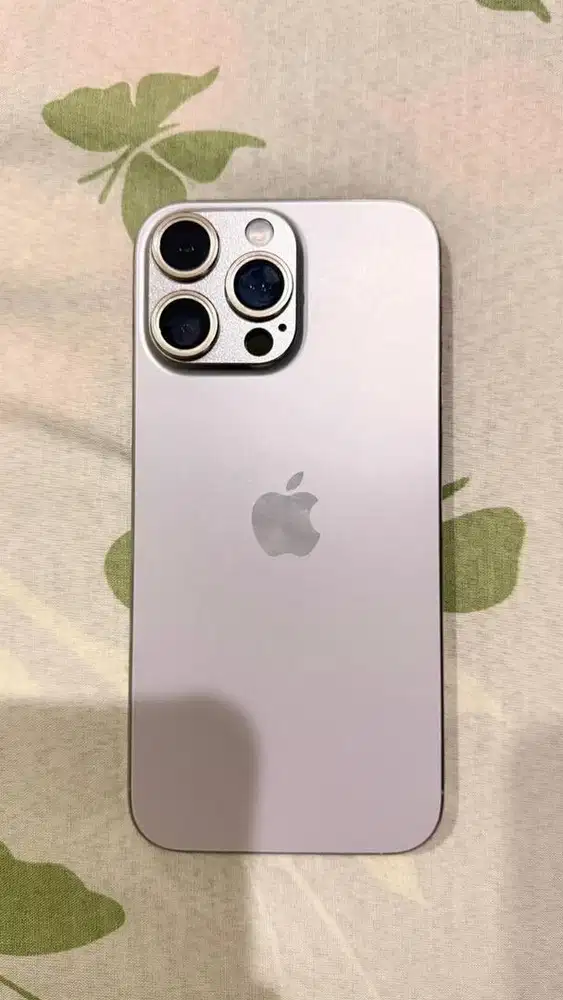 Dijual iphone 16promax natural titanium 256