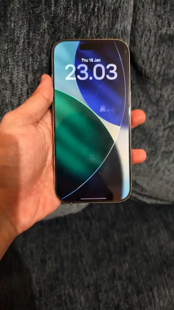 Apple iPhone 16 Pro 256GB White Titanium garansi Indo s/d 9 Oct 2026