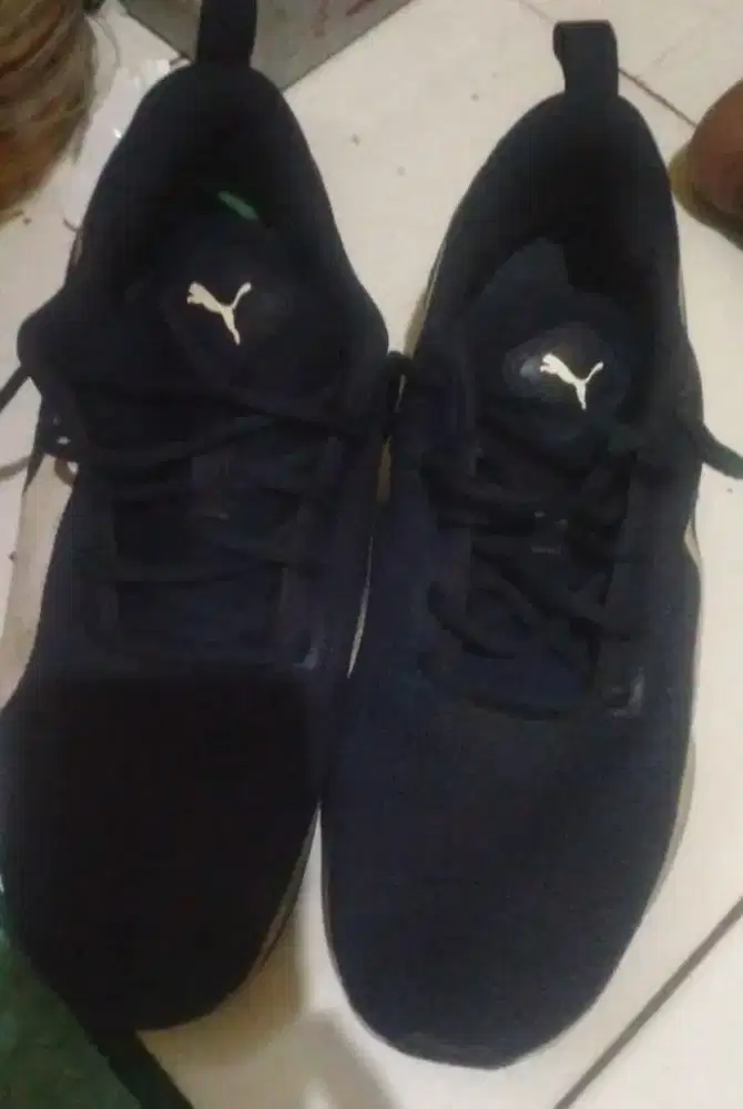 sepatu puma ORI bekas cukup baik