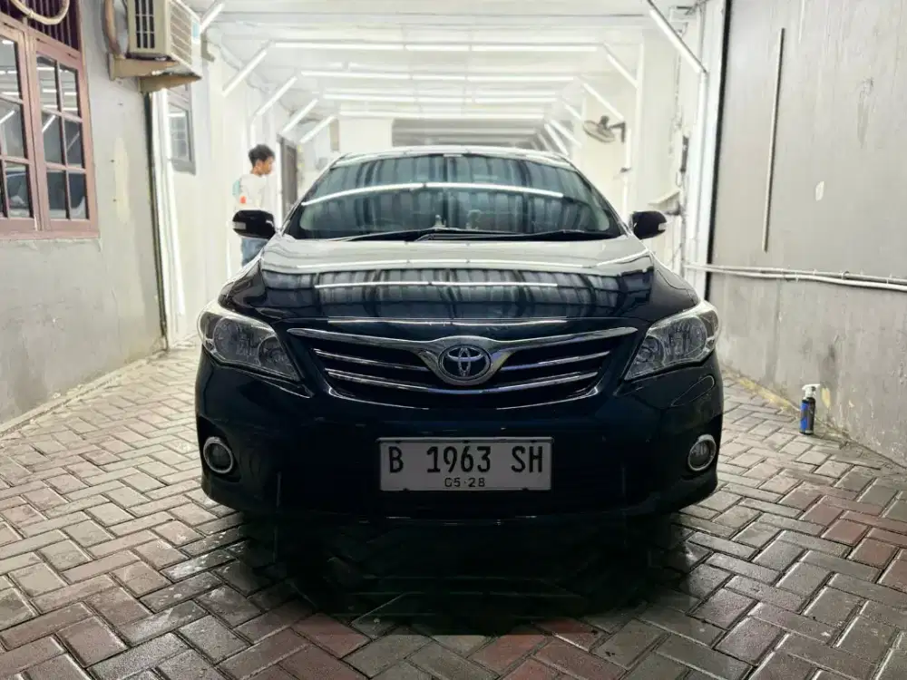 Toyota Corolla Altis 2013 Automatic