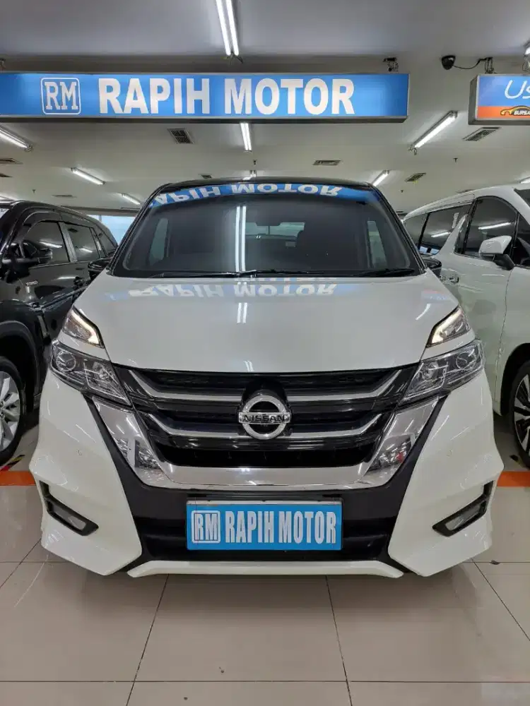 Nissan Serena HWS 2023 Two tone Putih