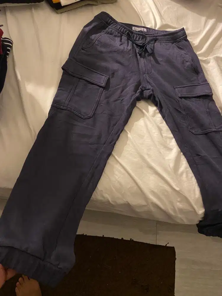 Celana panjang joger pria