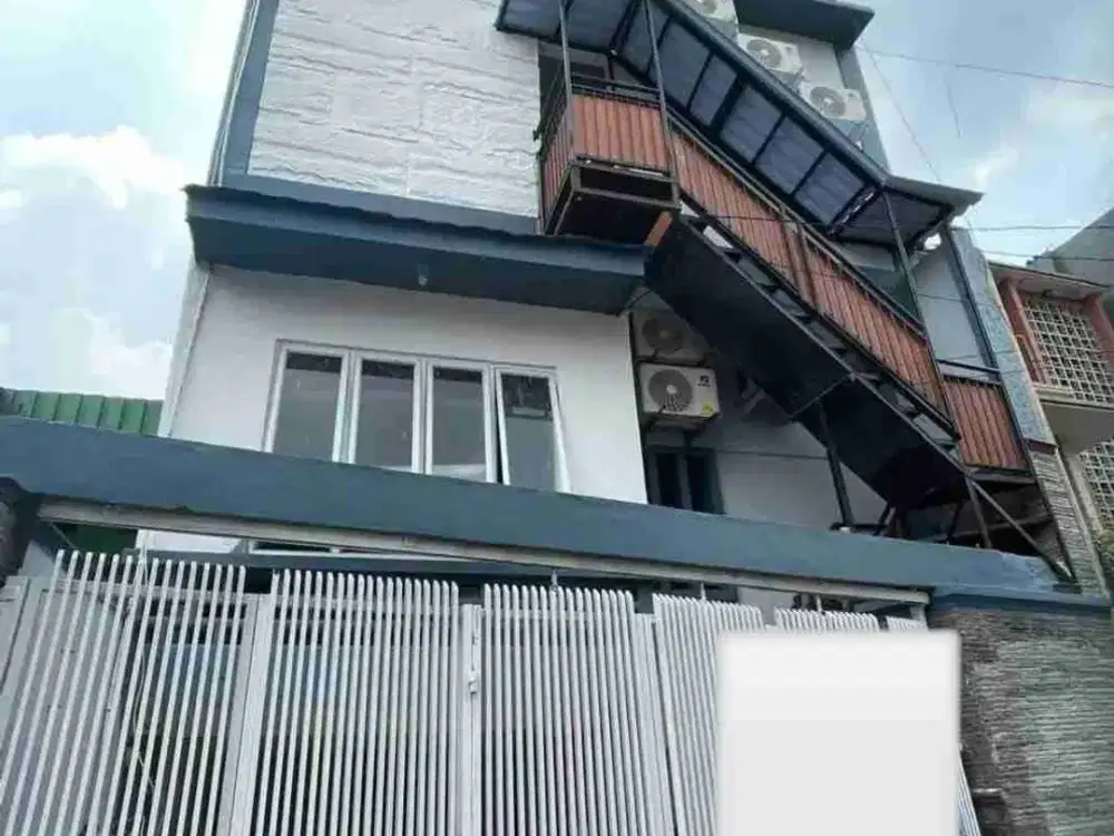 dijual kos exclusive 3 lt 22 kamar kos roi 10 % Jagakarsa jaksel