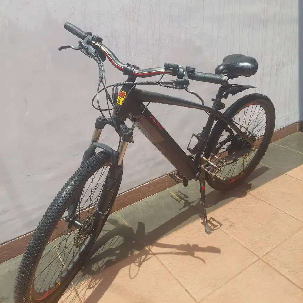 Sepeda MTB e-bike