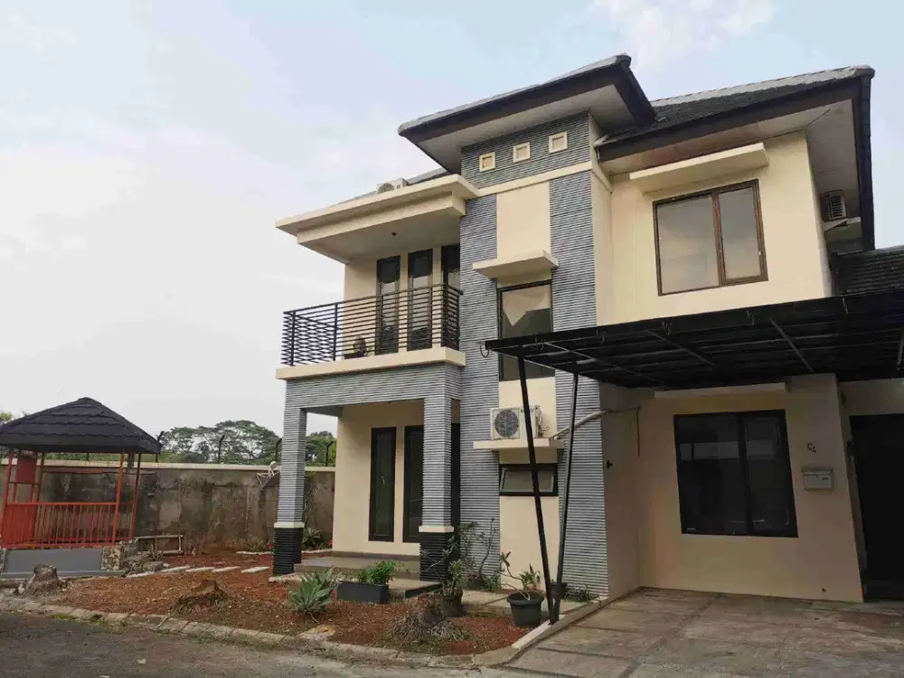 dijual rumah mewah murah 2 lt town house Pejaten Timur Jakarta selatan