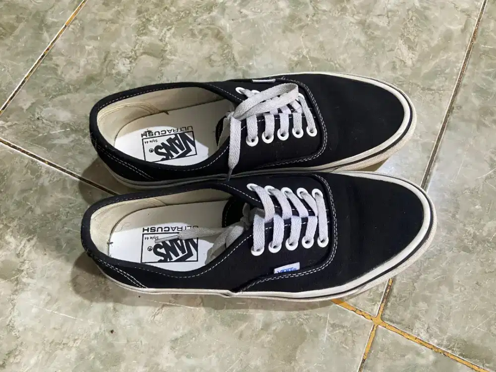 Sepatu vans lqyak pake