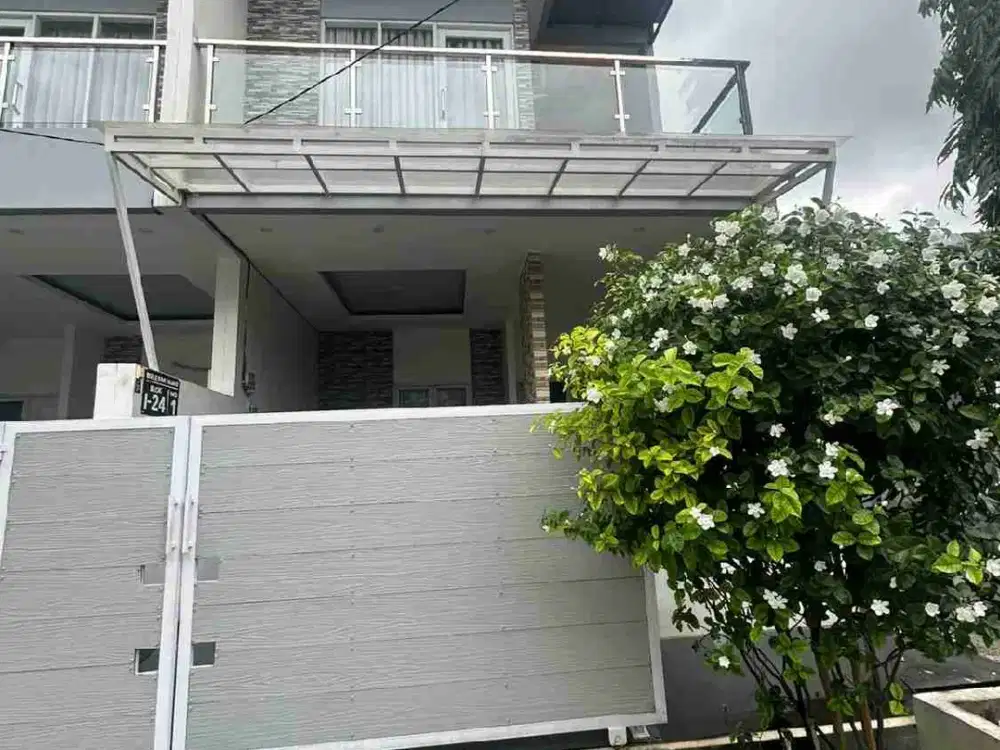 rumah 2 lantai siap huni di bulevar hijau bekasi