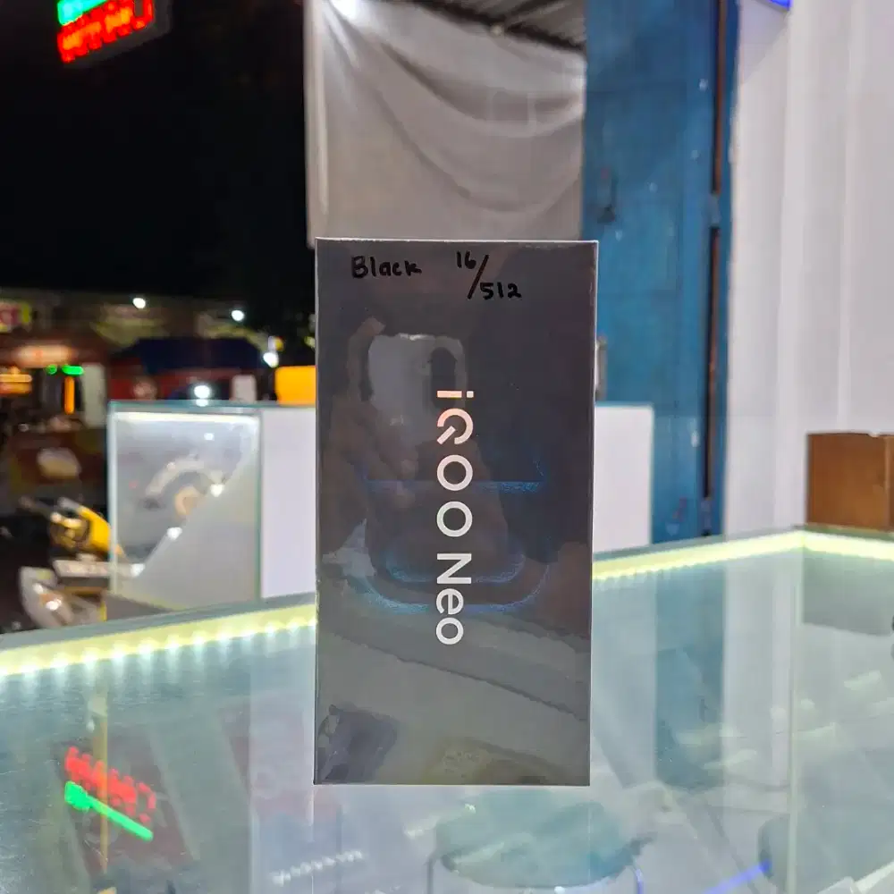 Iqoo Neo 10 5G Ram 16/512 BARU