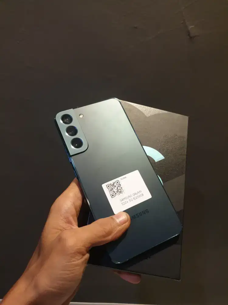 Samsung s22 plus 8/256gb