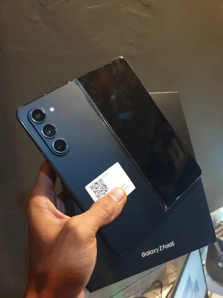 Samsung z fold5 12/1tb sein