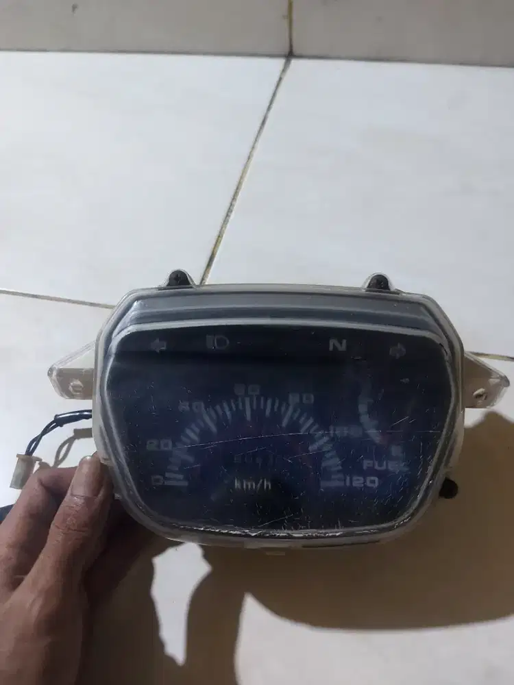 SPEDO METER SUPRA X 110 DAN RUMAH LAMPU BELAKANG SUPRA FIT